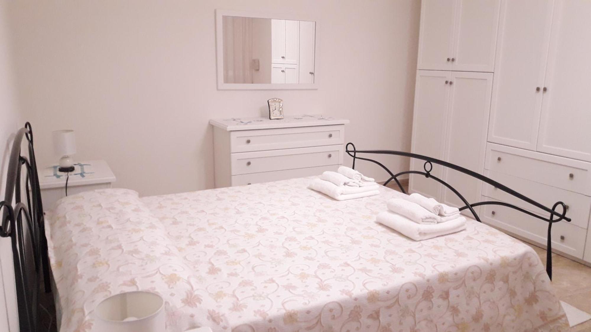 Appartement Domuspes à Sedilo Extérieur photo